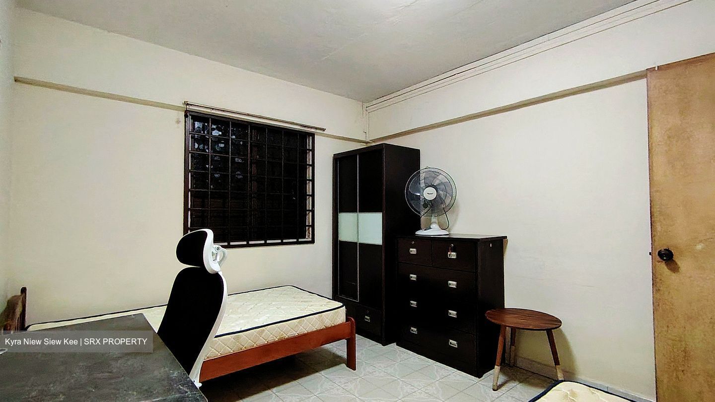 Blk 231 Jurong East Street 21 (Jurong East), HDB 3 Rooms #522381271